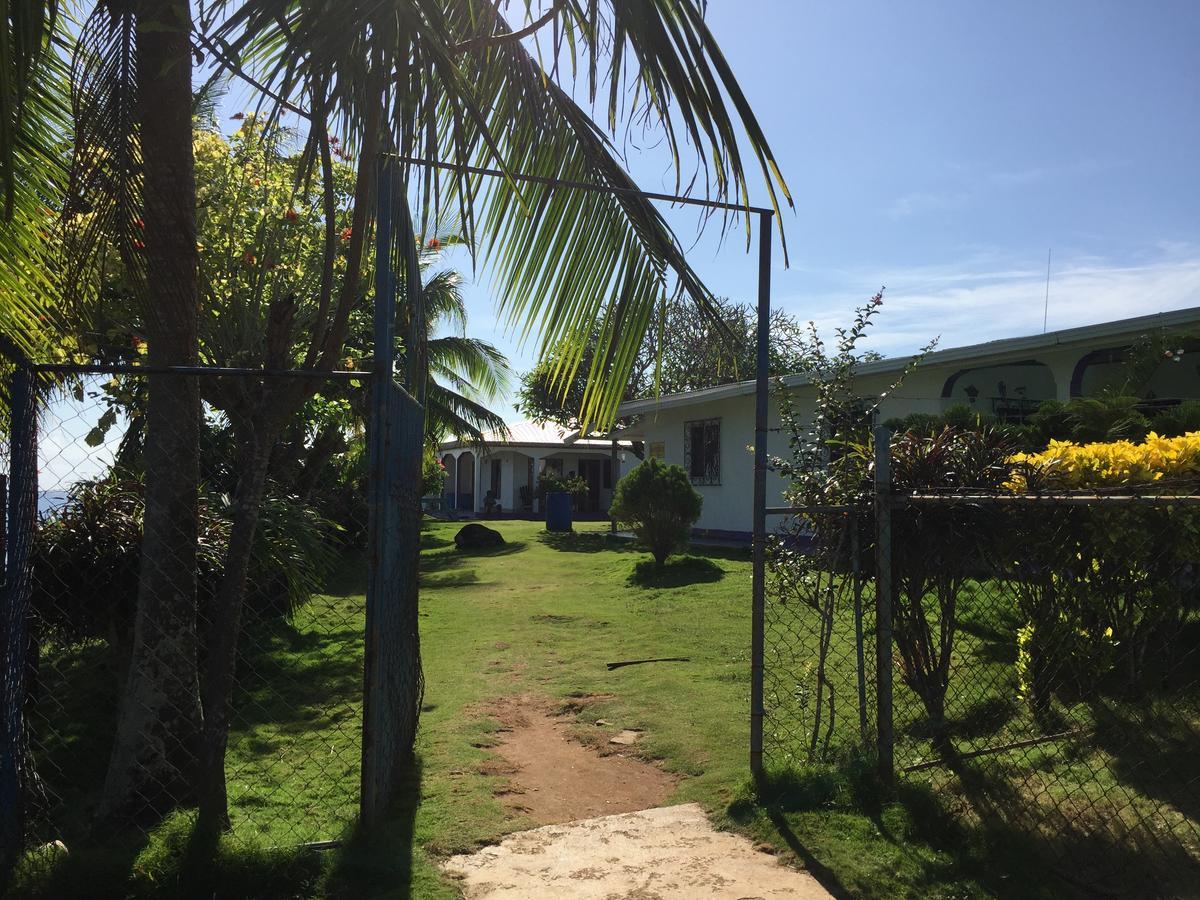 Sea View Hotel Little Corn Island Exterior photo