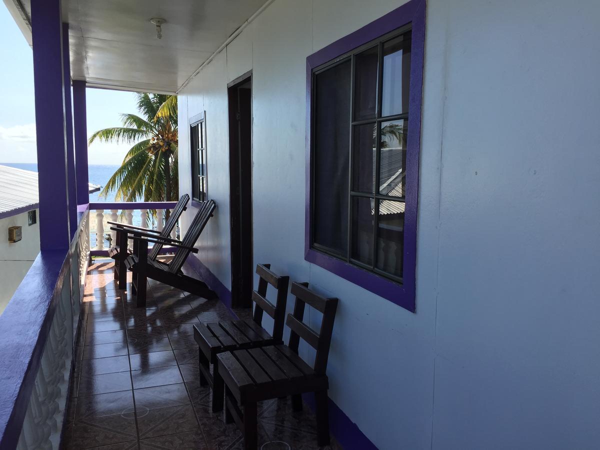 Sea View Hotel Little Corn Island Exterior photo