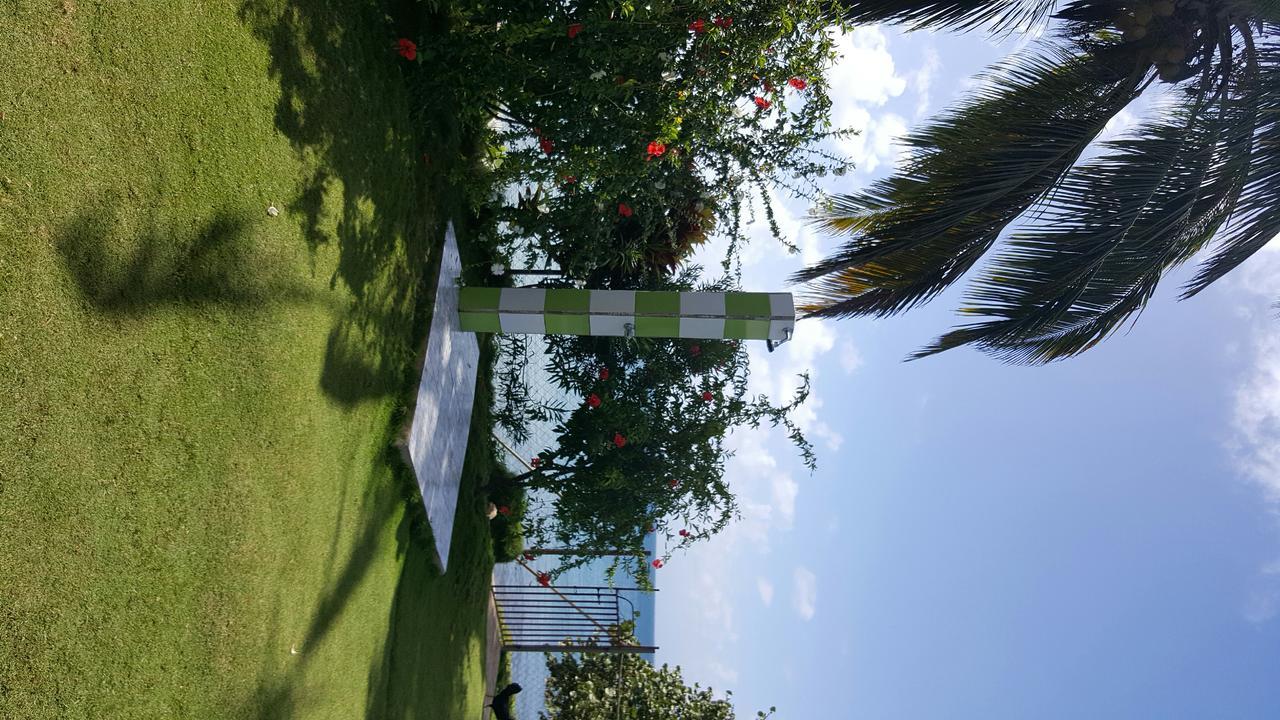 Sea View Hotel Little Corn Island Exterior photo